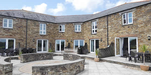 Shared courtyard at Menagwins Court